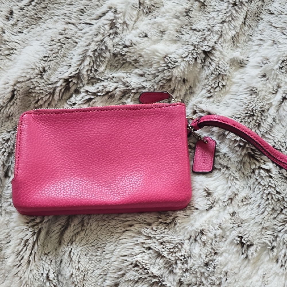 Coach Double Zip Pink Leather Wristlet Excellent Condition - Picture 4 of 9